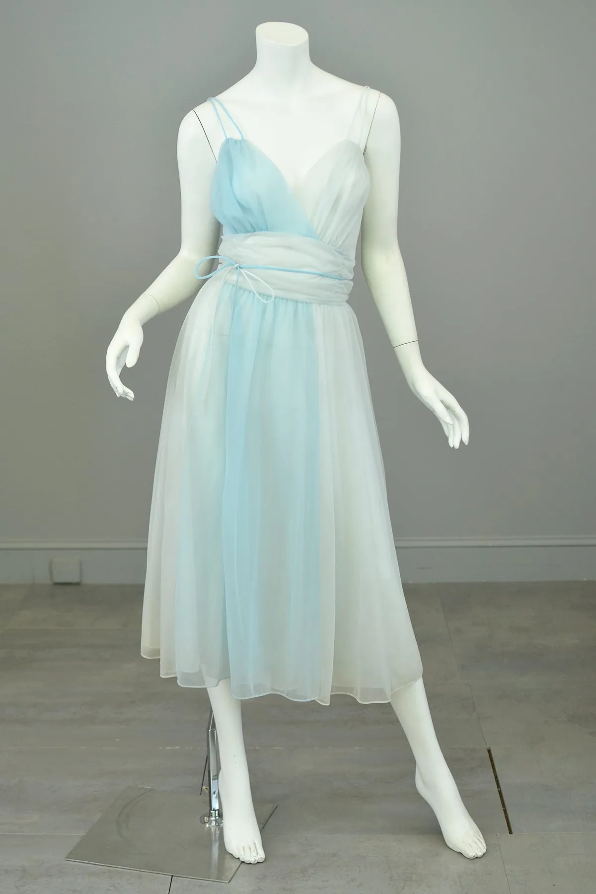 1960s Sky Blue Color Block Frothy Negligee Dress by Vanity Fair