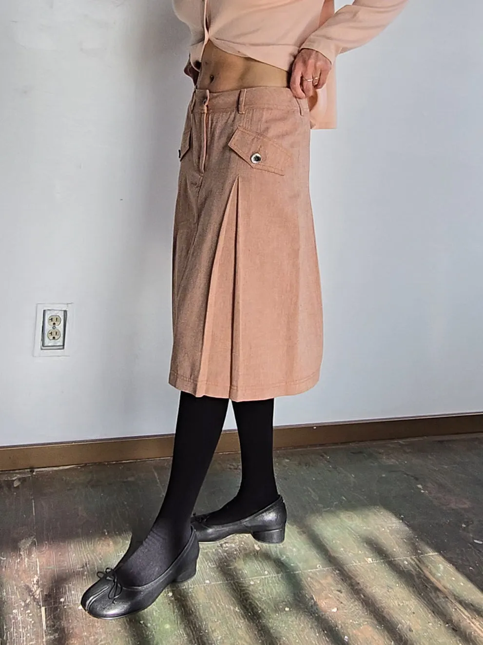 Apricot Kickpleat Skirt (M)