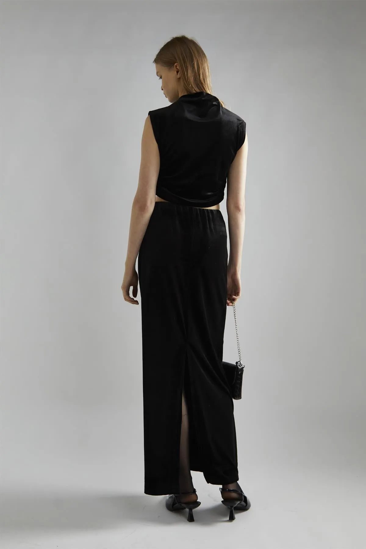 Black-Velvet Maxi-Skirt