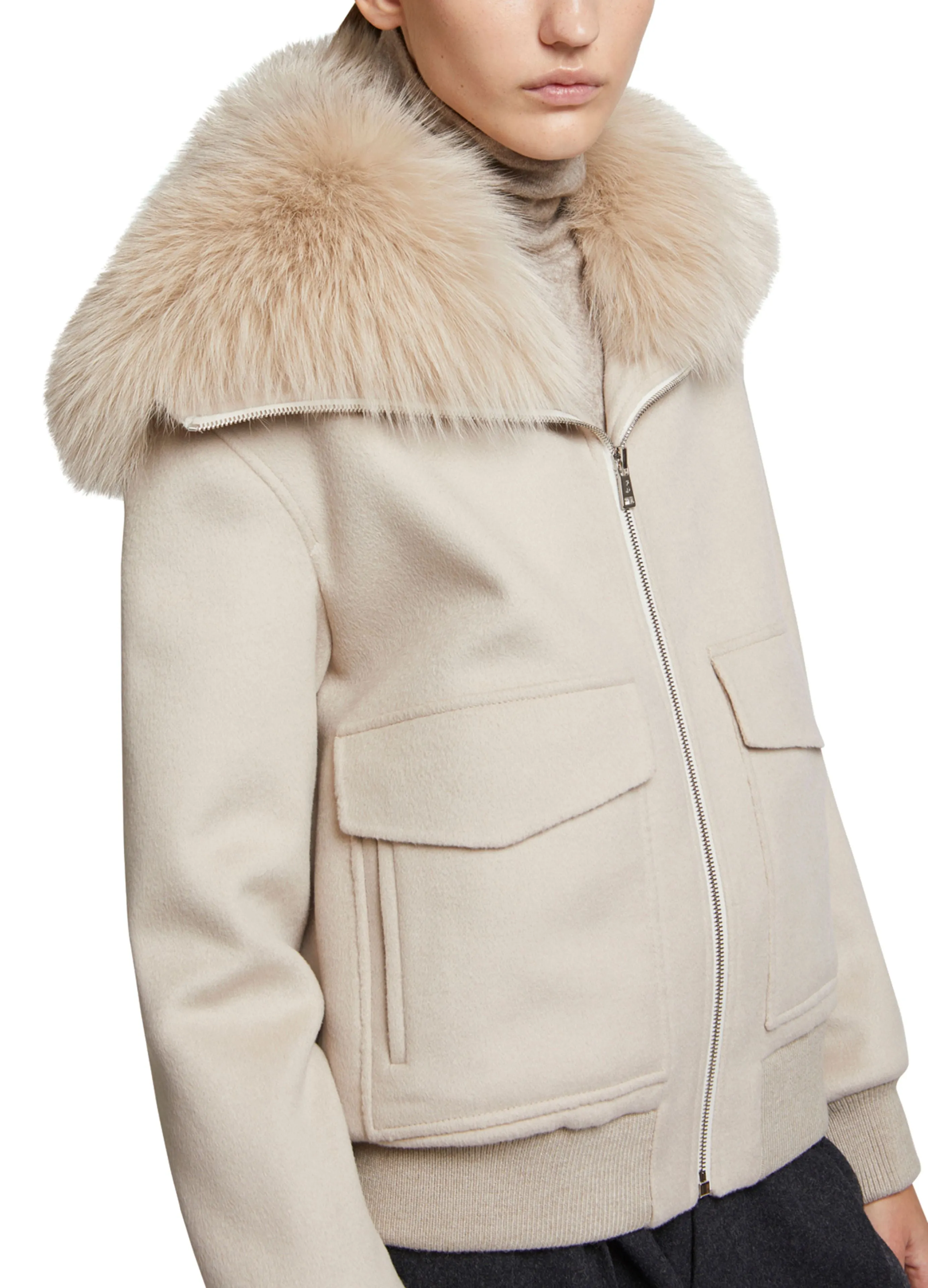 Cashmere woollen fabric jacket with fox fur collar