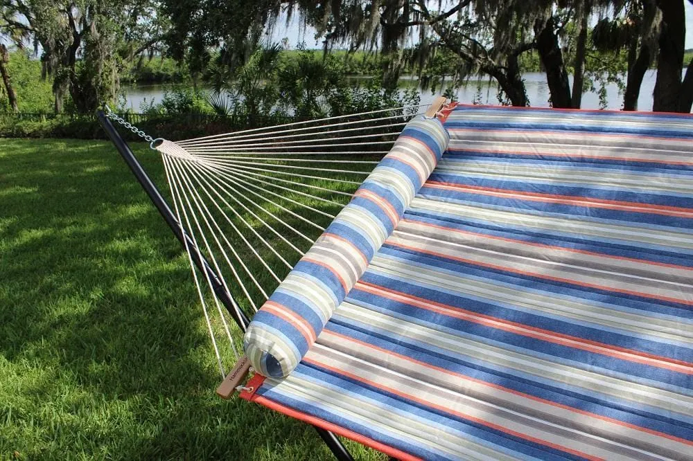 Deluxe Quilted Hammock with 3-Beam Stand