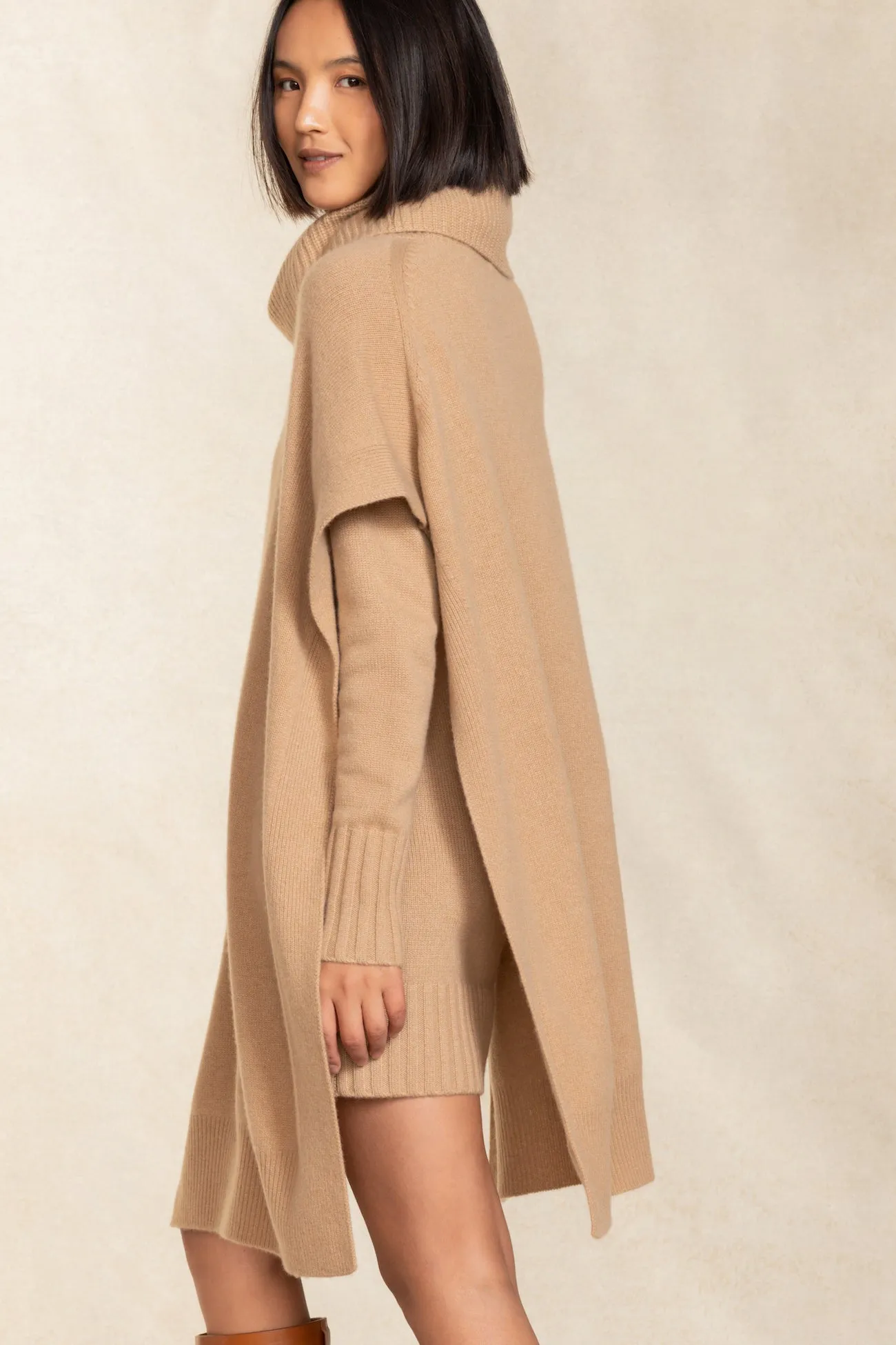 KENZIE TURTLENECK CASHMERE PONCHO