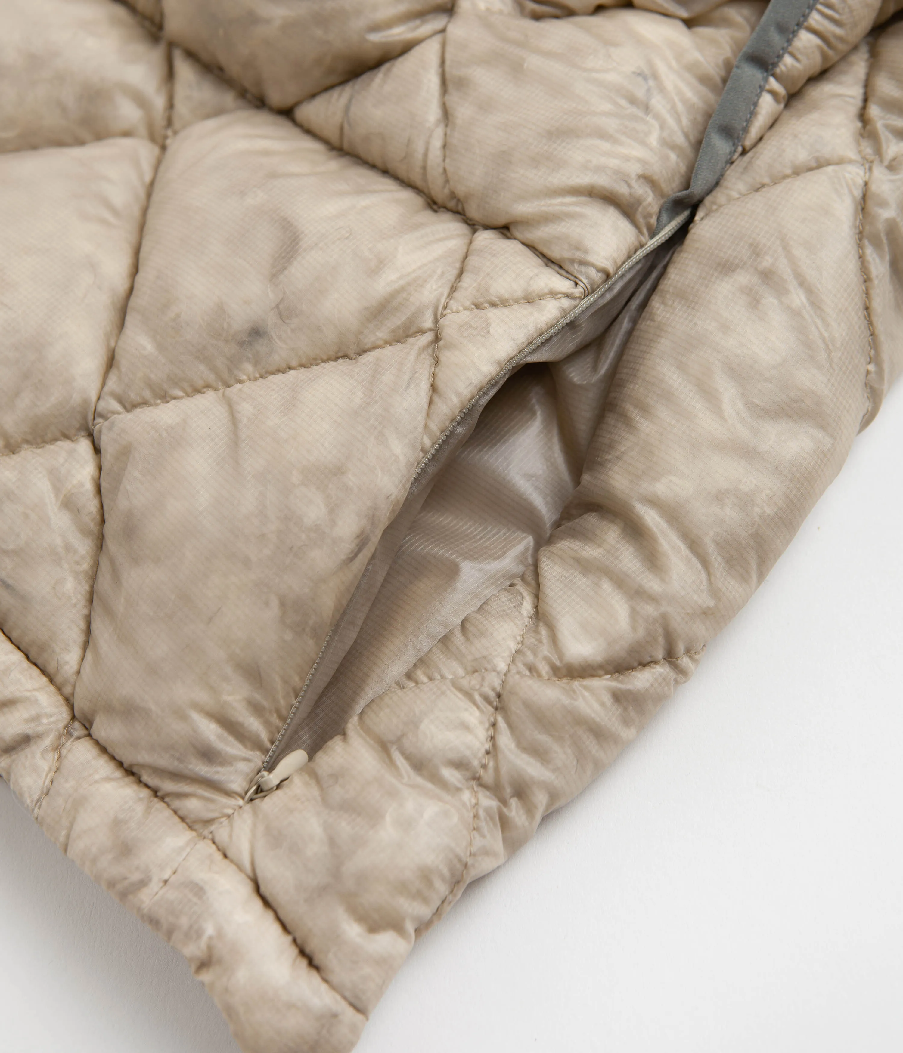 ROA Light Down Jacket - Oatmeal