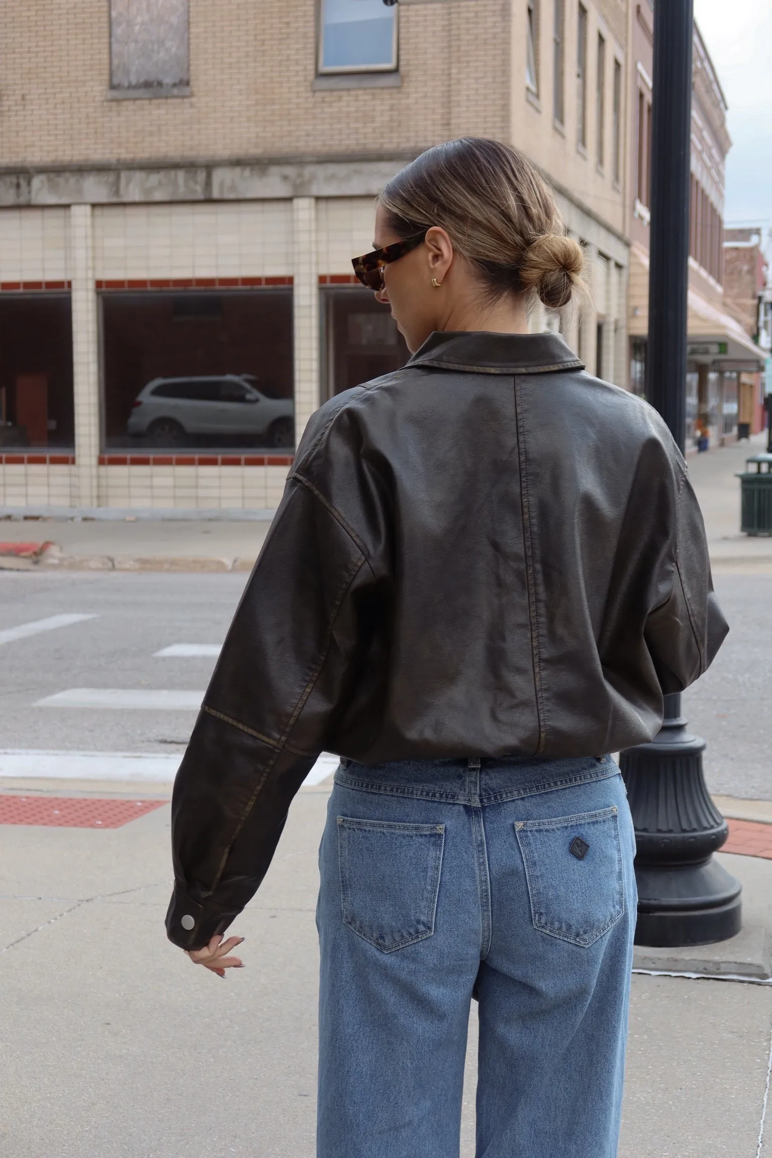 Rory Vintage Vegan Bomber In Brown