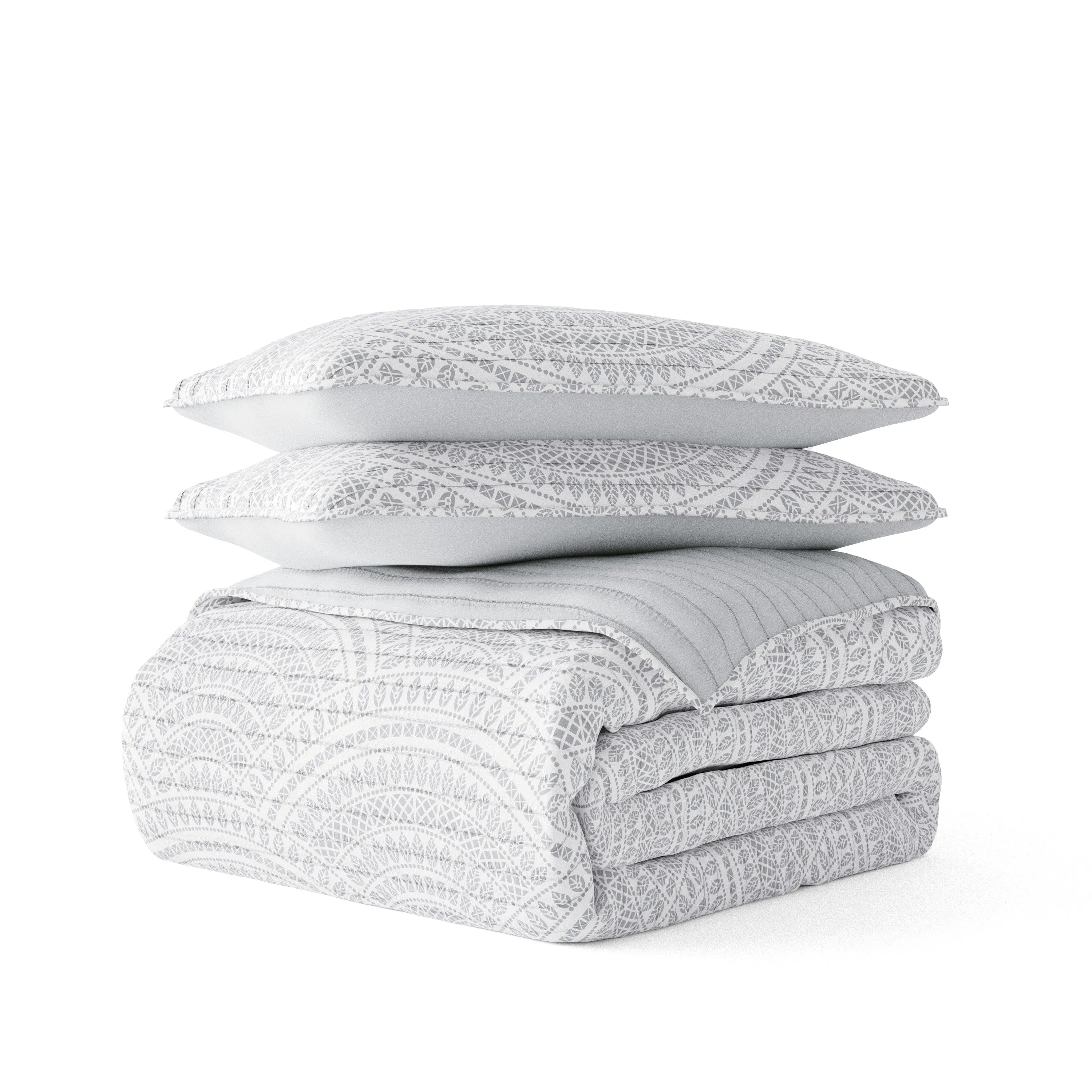 Scallop Reversible Quilted Coverlet Set