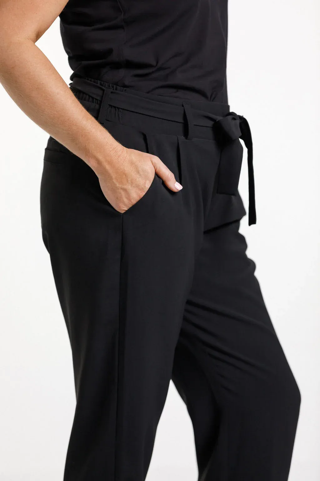 X Label Billie Pants - Black